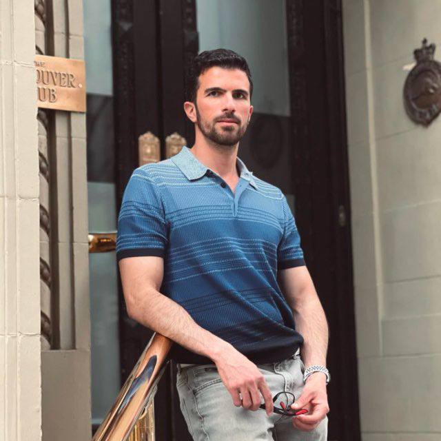 Фото менеджера